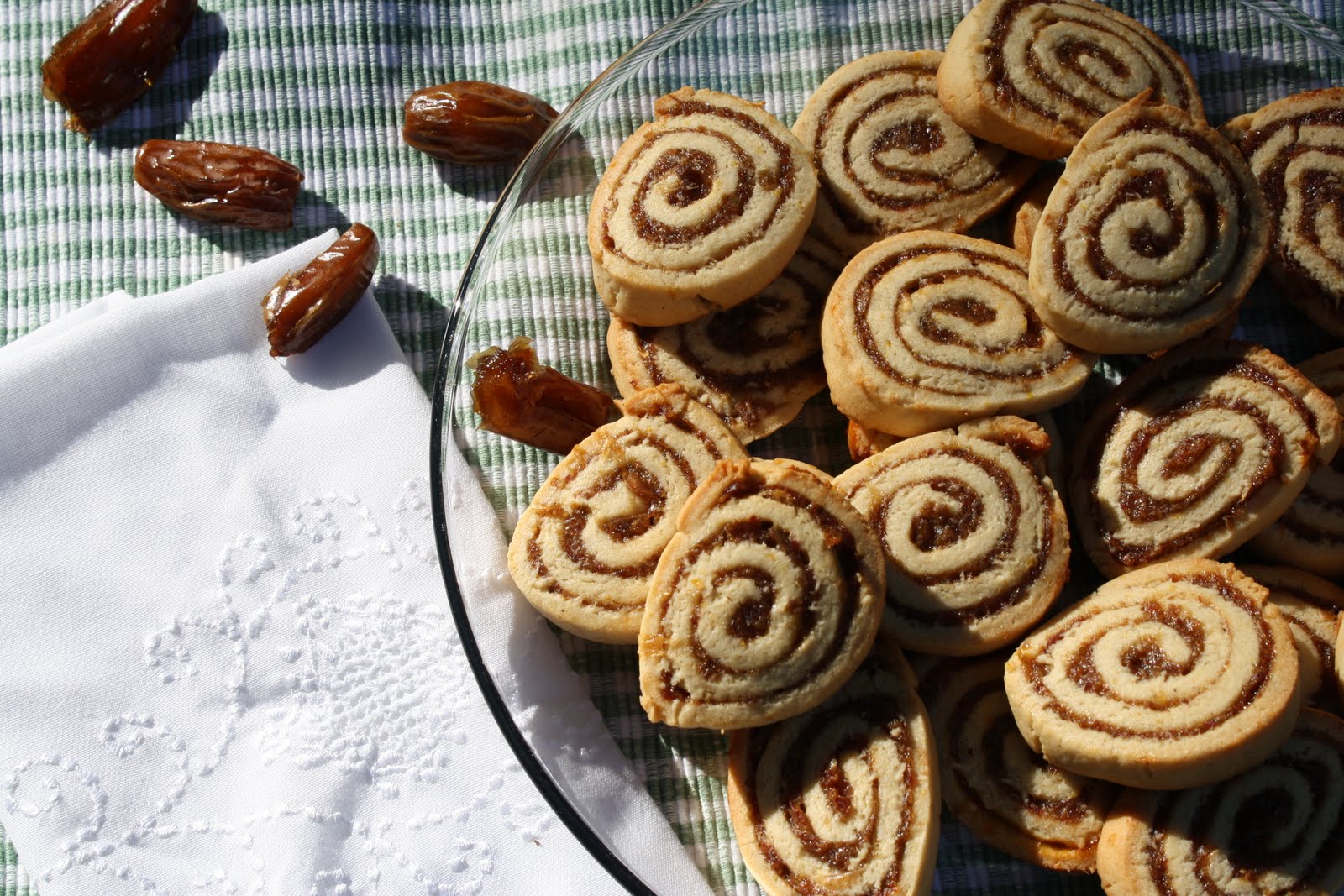 Date Nut Pinwheels